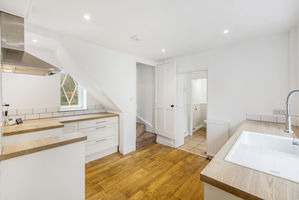 Photo 11- click for photo gallery